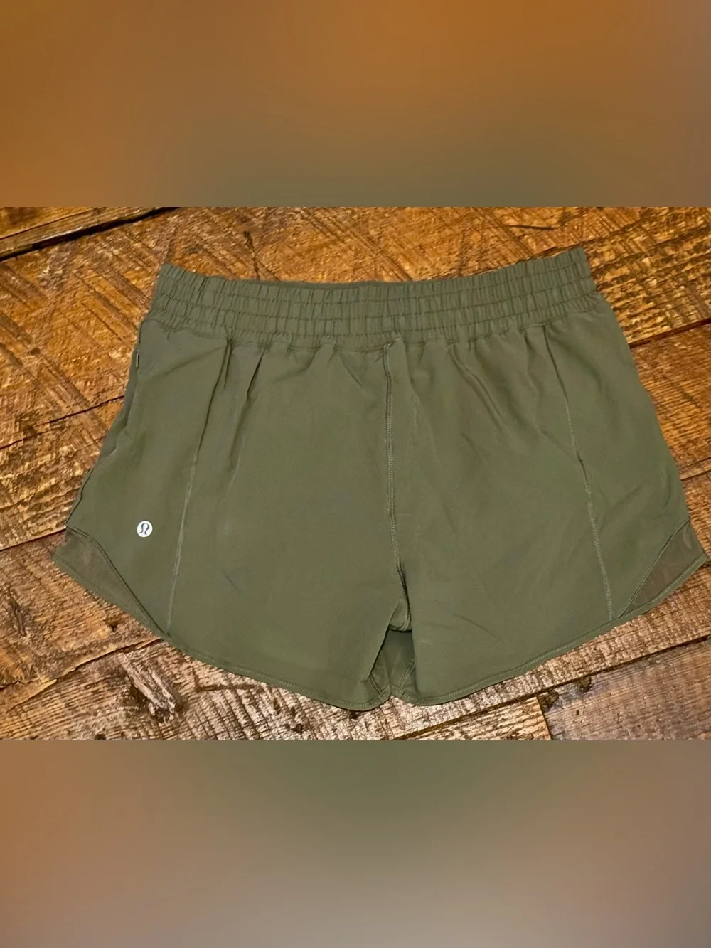Lululemon 🍋 Hotty Hot Running Shorts Olive Green Size 10